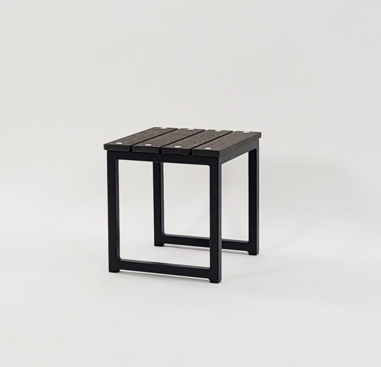 BBQ Stool 4